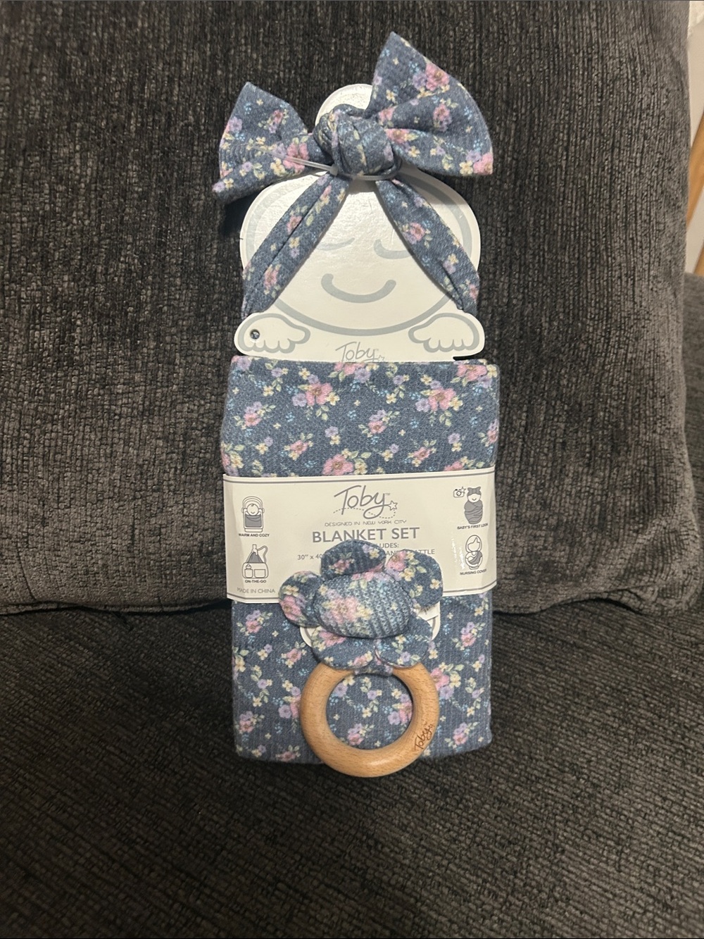 Toby Blue Floral Headband & Teether Baby Blanket Set